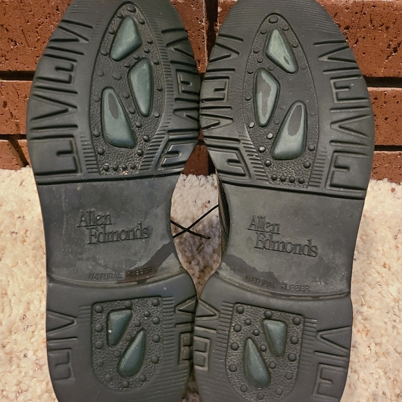 Allen Edmonds Becker Black Cap-Toe Oxford Lace-Up Dress Shoes Size 9 D - Picture 15 of 15